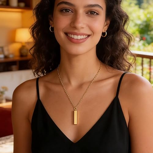 Vertical Bar Name Necklace