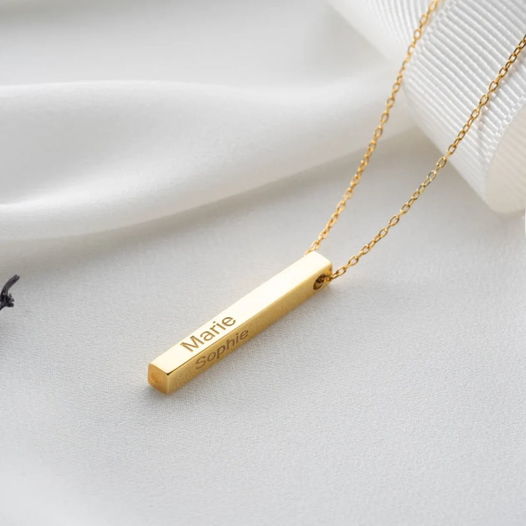 Vertical Bar Name Necklace